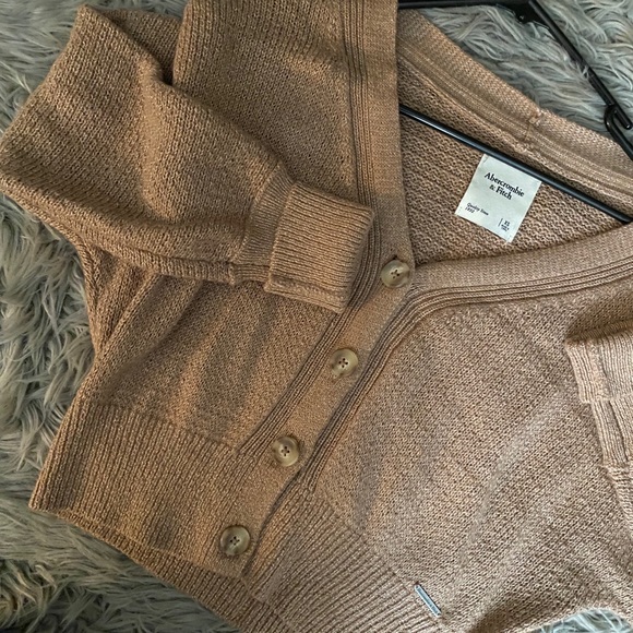 COPY - V-Neck Ribbed Cardigan - Picture 4 of 7